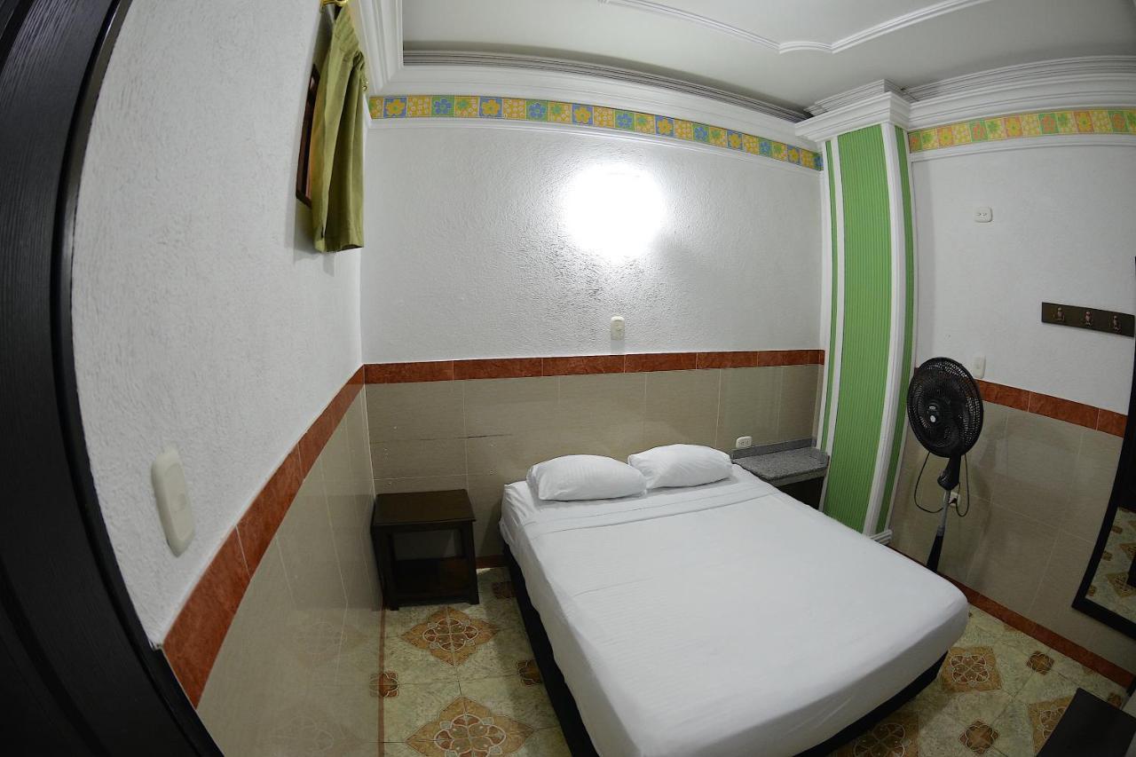 La Hermosa Hotel Буга Экстерьер фото